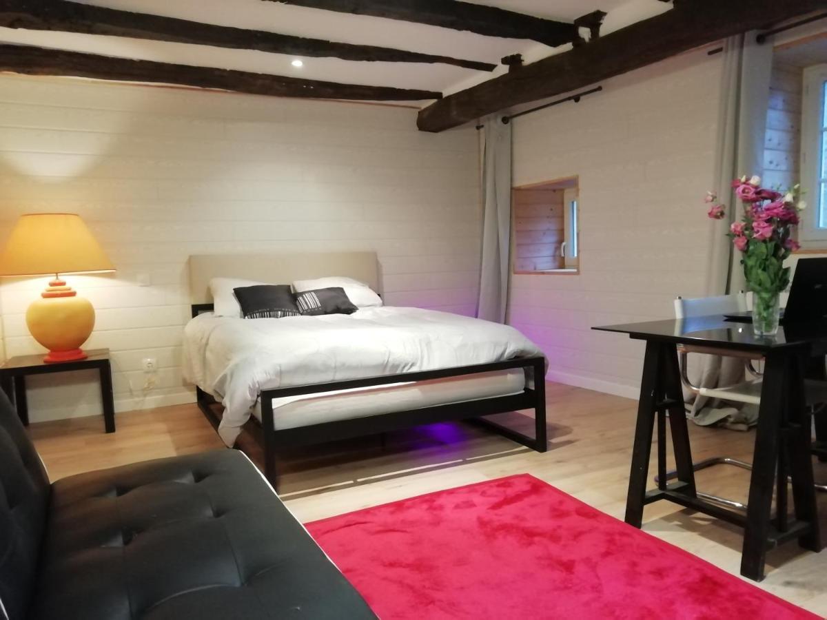 L'Eden Quercynois Apartment Суяк Екстериор снимка